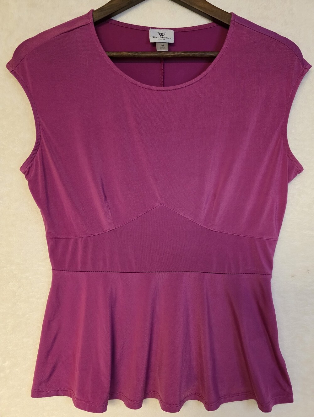 Worthington Stretch Short Sleeve Flared Scoop Neck Top Deep Fuchsia Size Medium